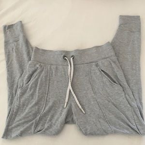 Incredibly Soft Athleta cozy Lounge leggings